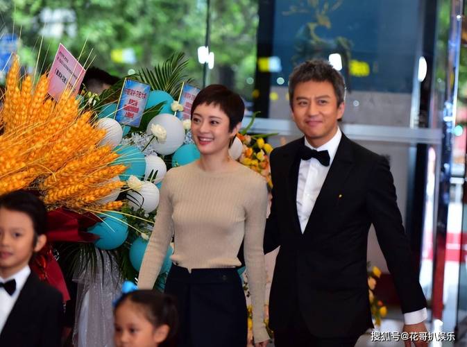 新澳门2025今晚开什么和曝孙俪邓超移民英国与曝孙俪邓超移民英国是真的吗
